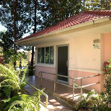 Baan Pingkan Wellness Resort San Kamphaeng Zewnętrze zdjęcie