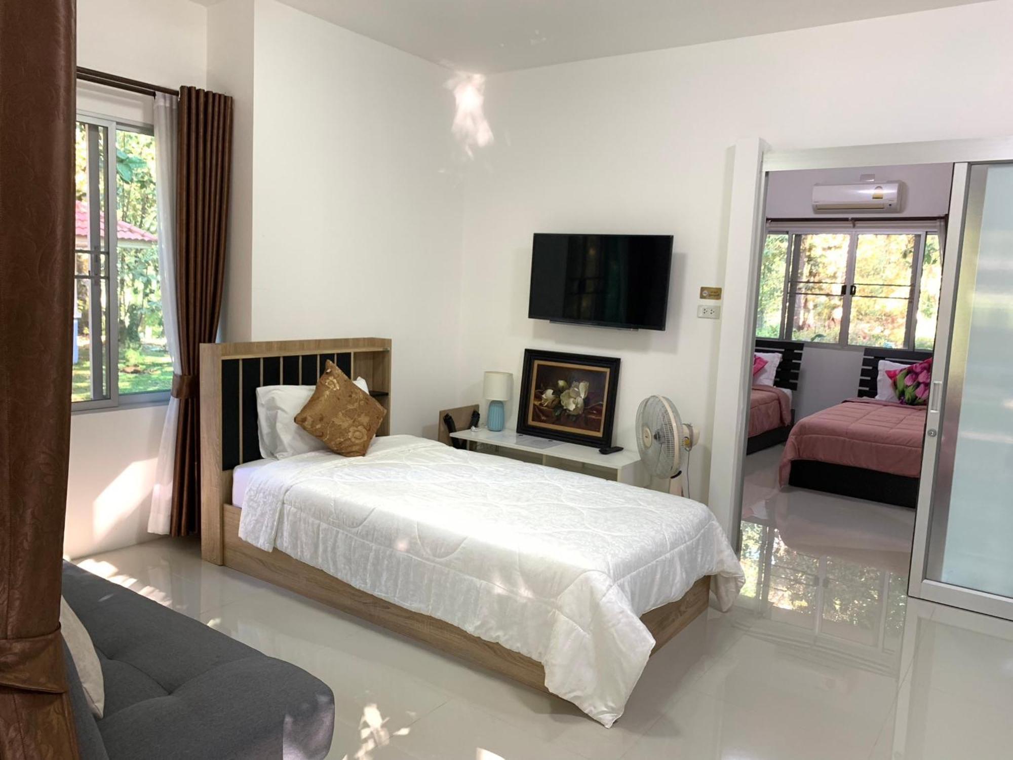 Baan Pingkan Wellness Resort San Kamphaeng Zewnętrze zdjęcie